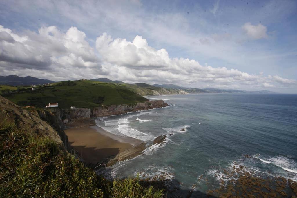 Appartamento 2 Habit, Sala, Terraza, Jardin, Parking Gratis Zumaia Esterno foto